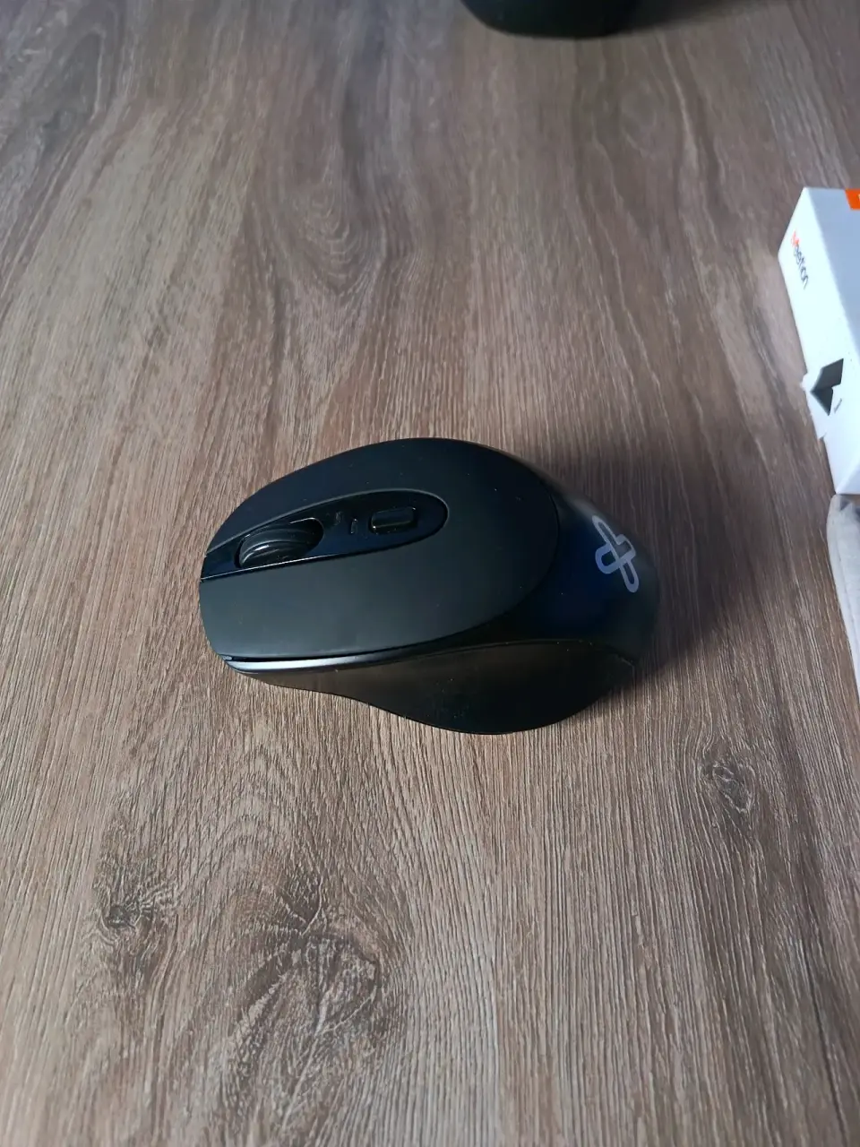 Teclado Bluetooth Plegable Negro + mouse - miniatura 4