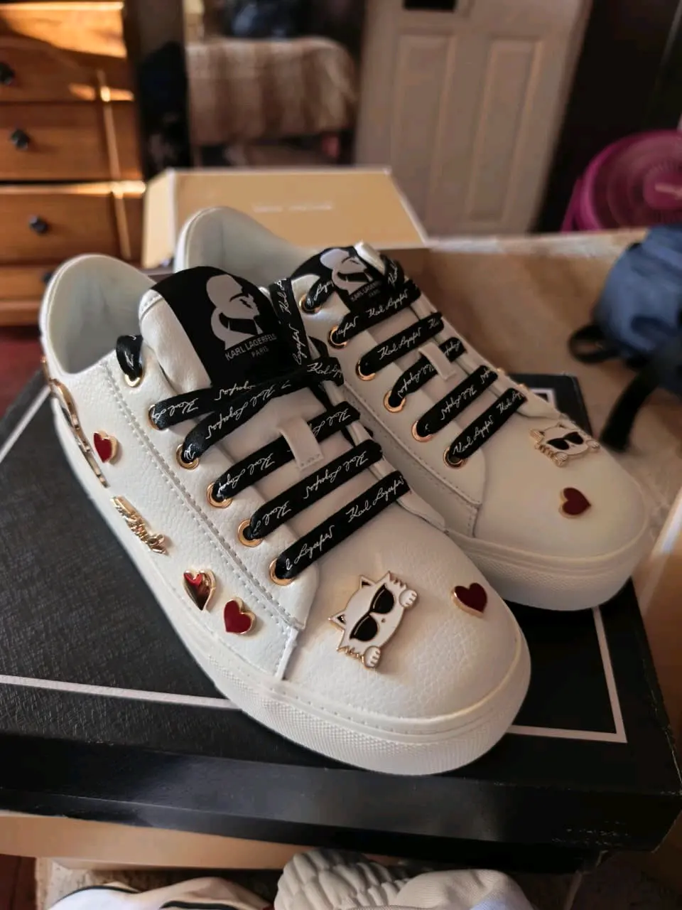 Ropa y Zapatillas - miniatura 3