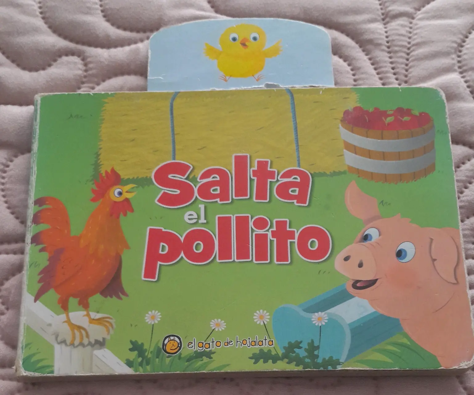 Libro infantil 'Salta el pollito'