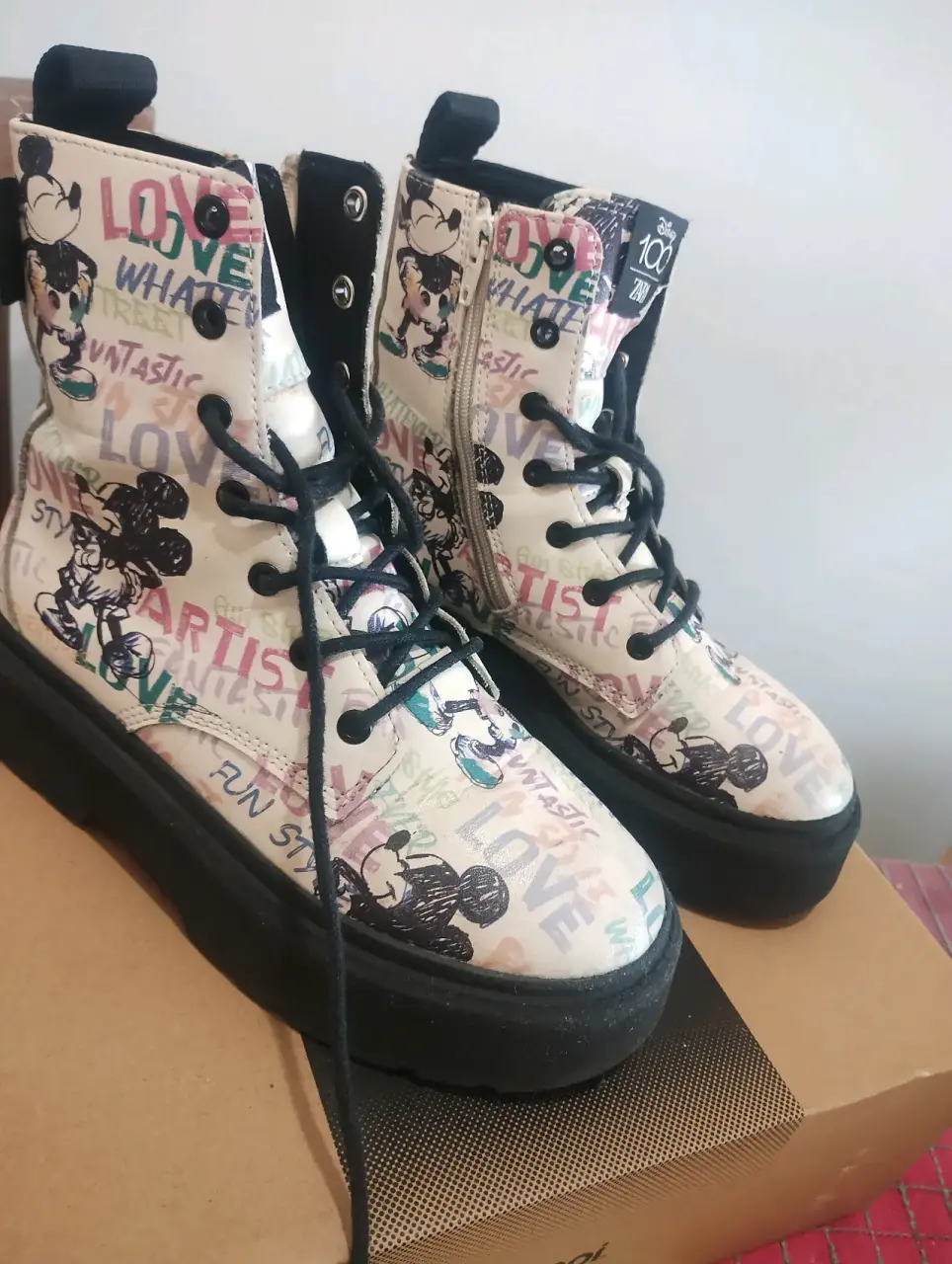 Botines Disney estampados Zara - miniatura 3