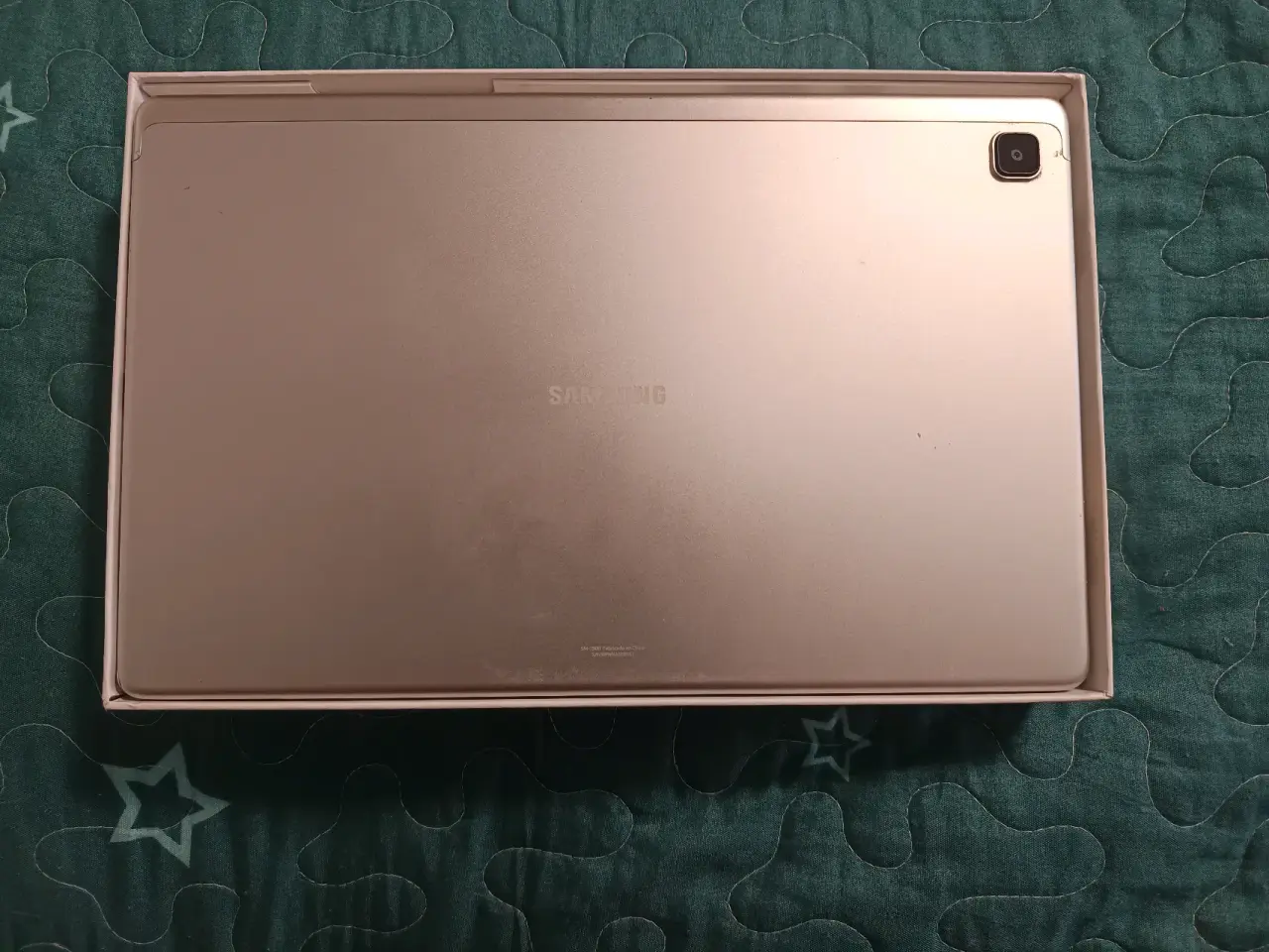 Tablet Samsung Tab A7 con fundas - miniatura 3