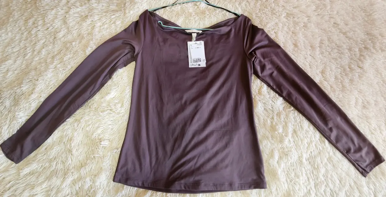Polera manga larga cuello bote HyM café - miniatura 2