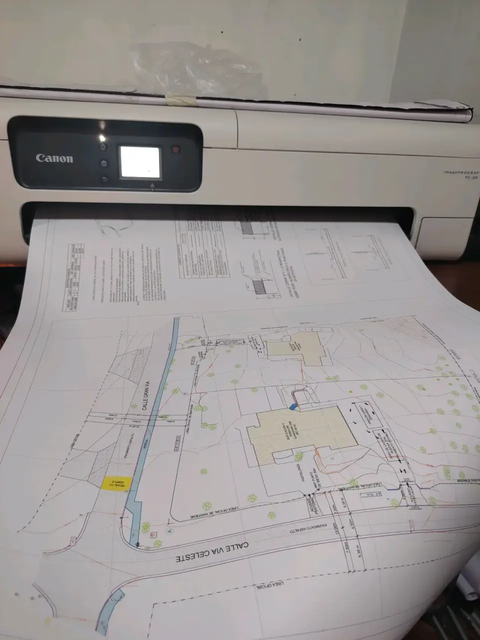Plotter canon 61 cm - miniatura 4