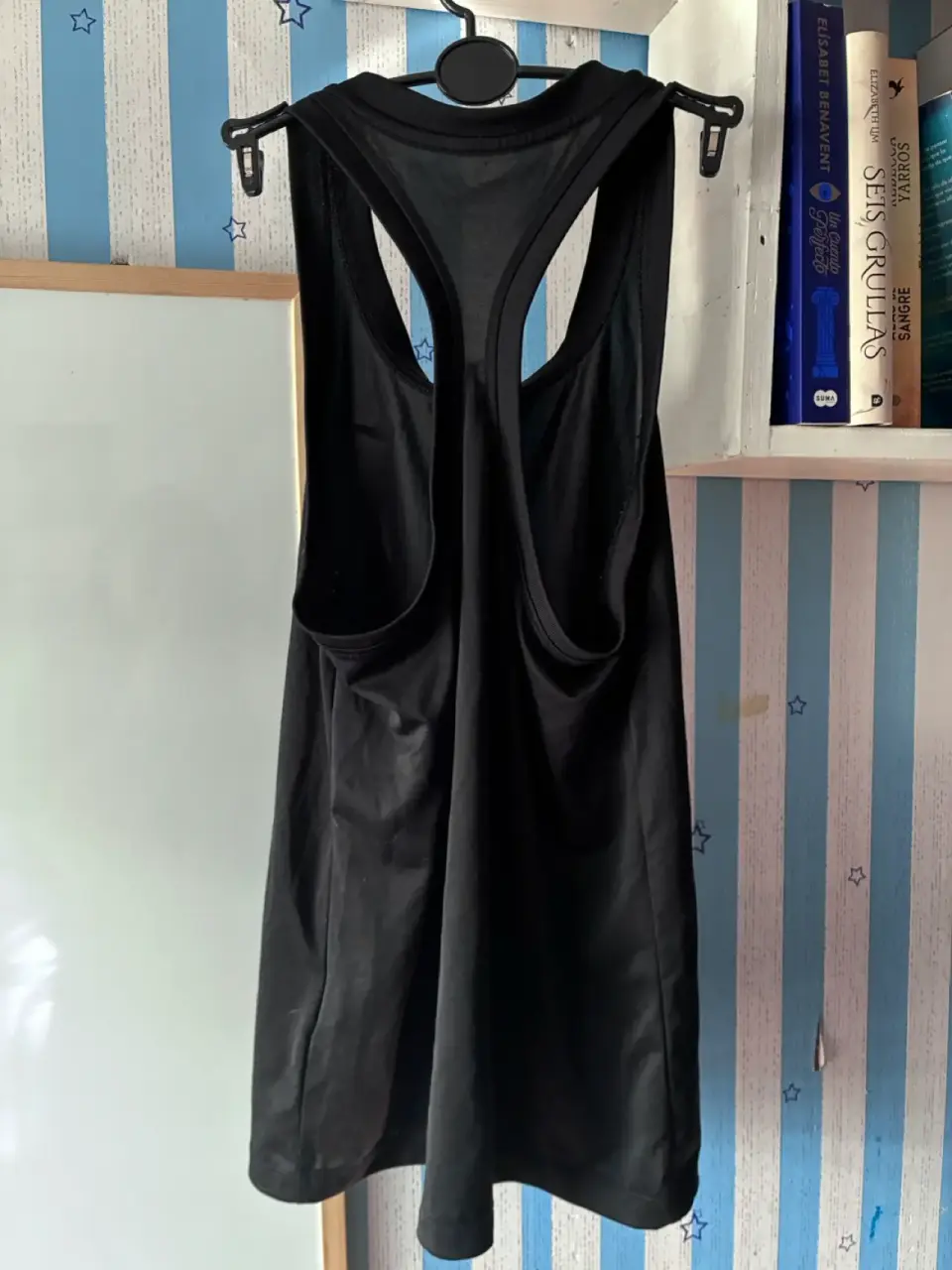 Polera deportiva negra Nike - miniatura 4