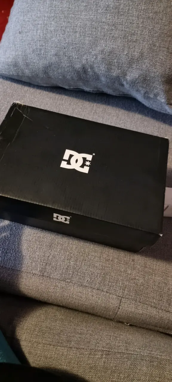 Zapatillas DC blancas nuevas - miniatura 5
