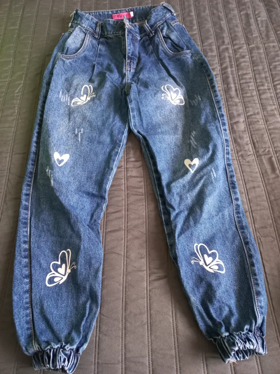 Jeans celestes con mariposas - miniatura 2