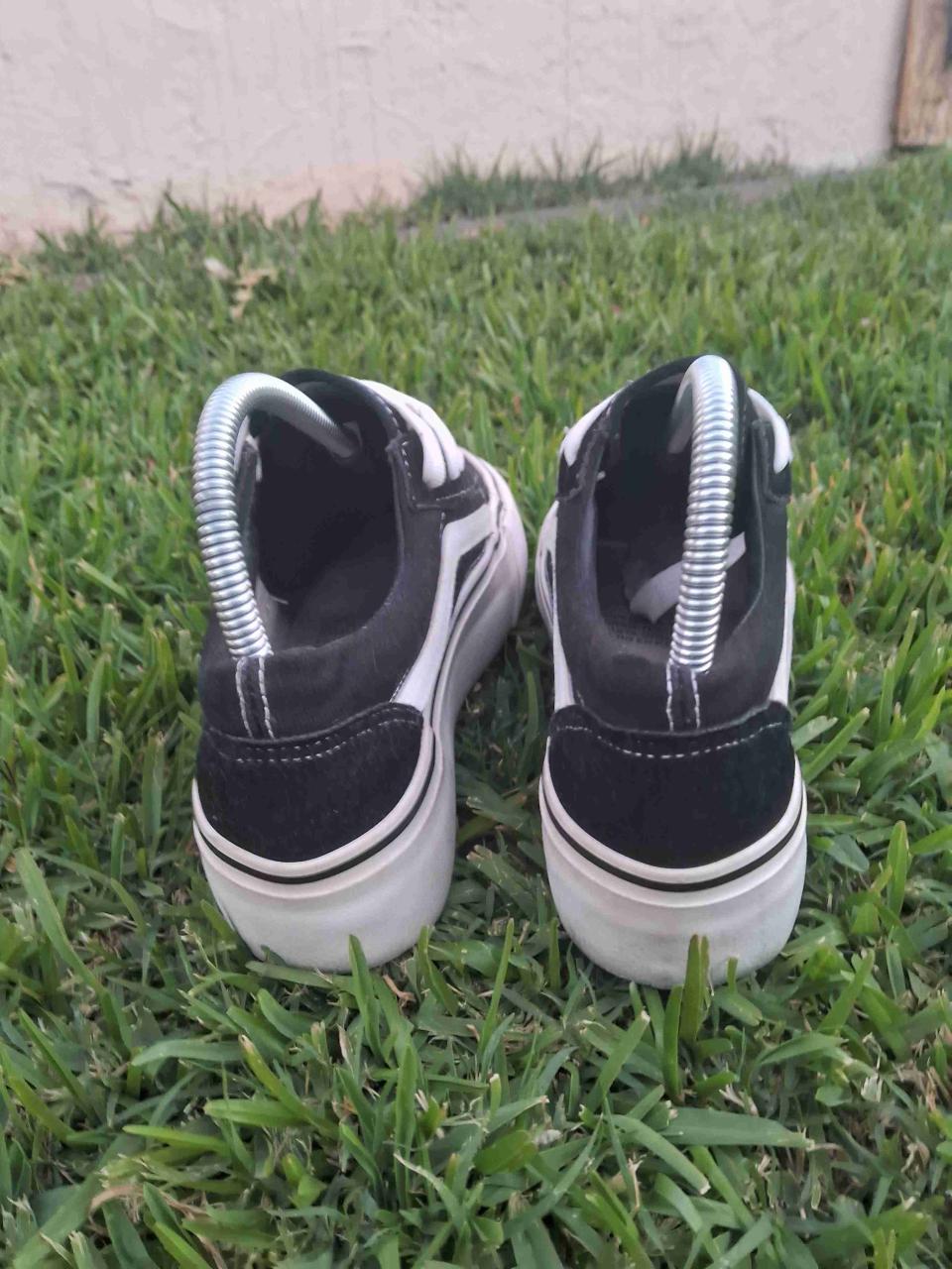 Zapatillas negras con plataforma - miniatura 4