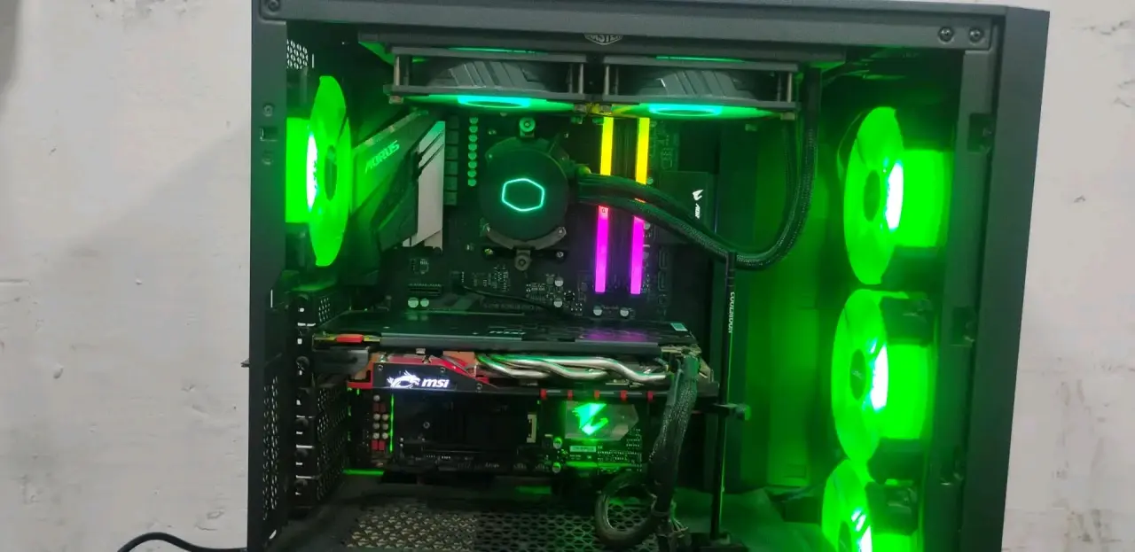 Pc gamer gama media - miniatura 6