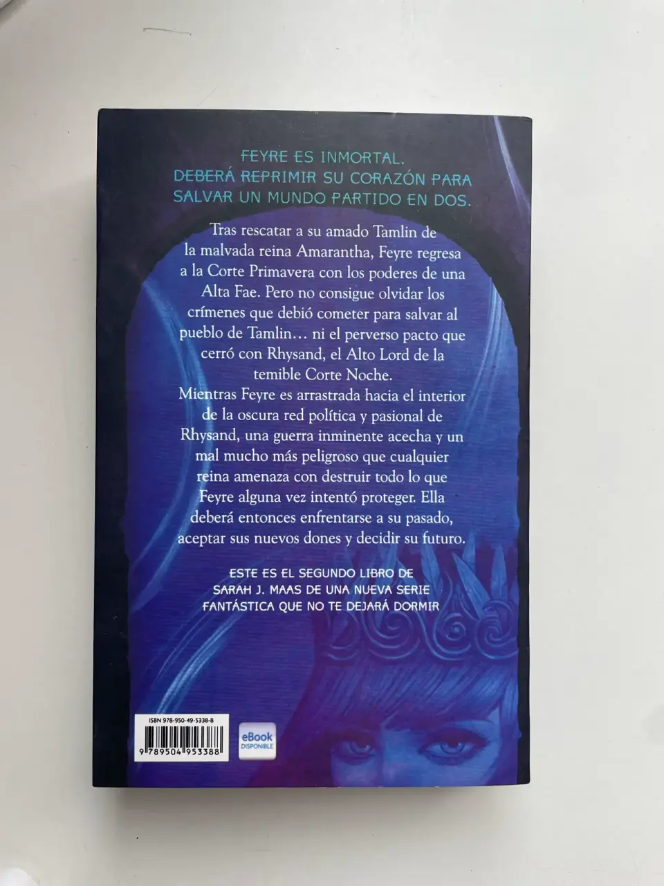Libro 'Una corte de niebla y furia' - miniatura 2