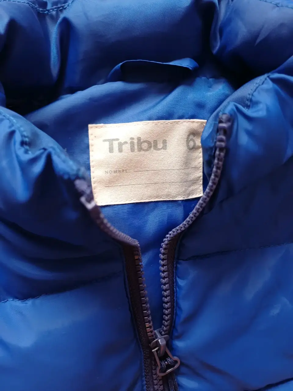 Chaleco puffer azul sin mangas marca Tribu talla 6 - miniatura 2