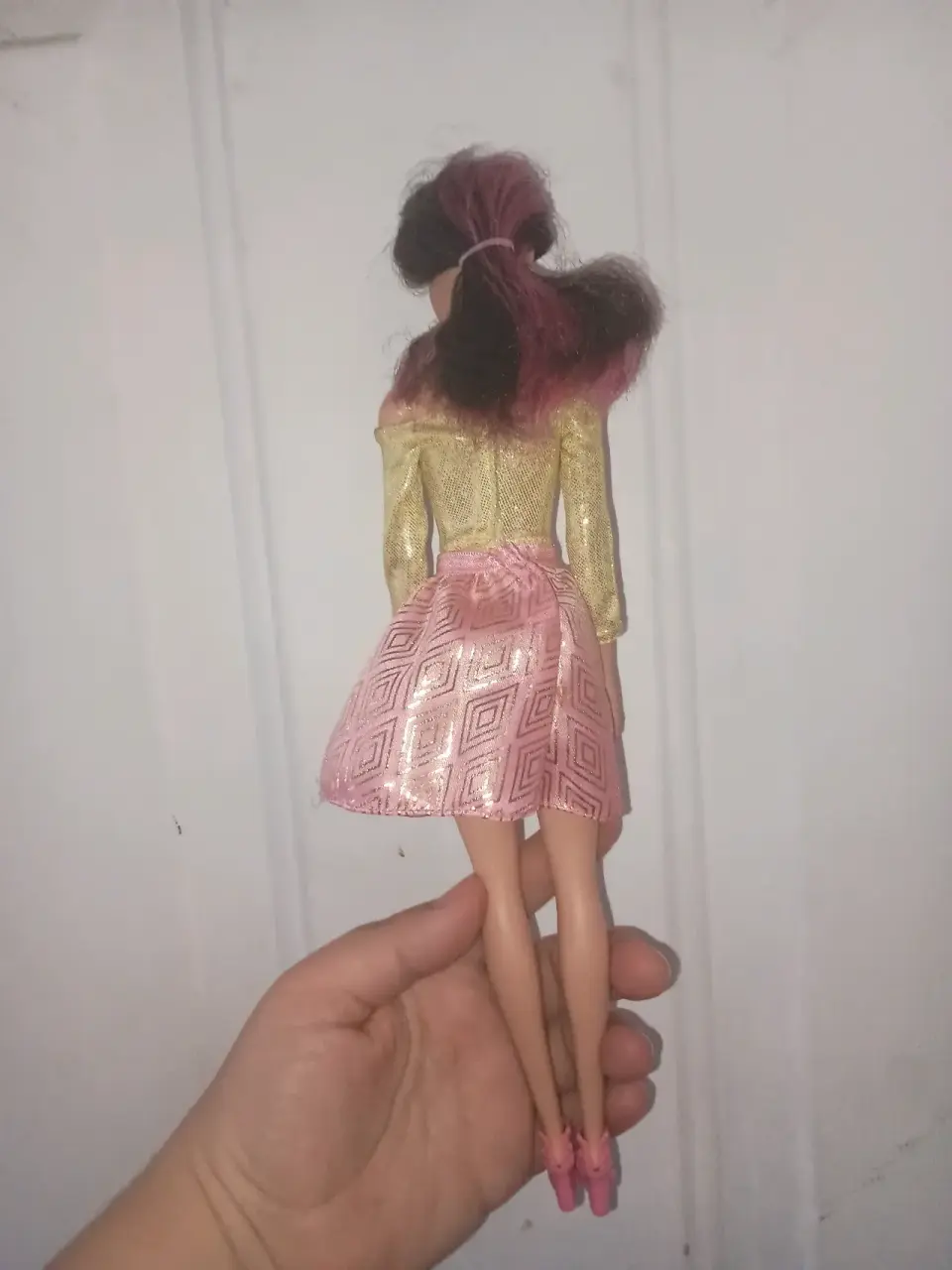Muñeca Leslie Polinesia  articulada colorida - miniatura 2