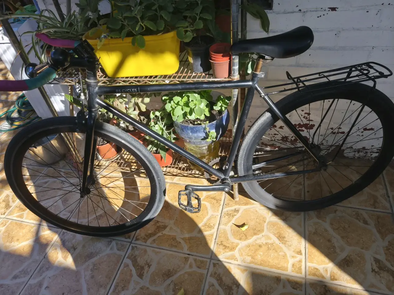 Bicicleta urbana negra P3 cycles talla M - miniatura 1