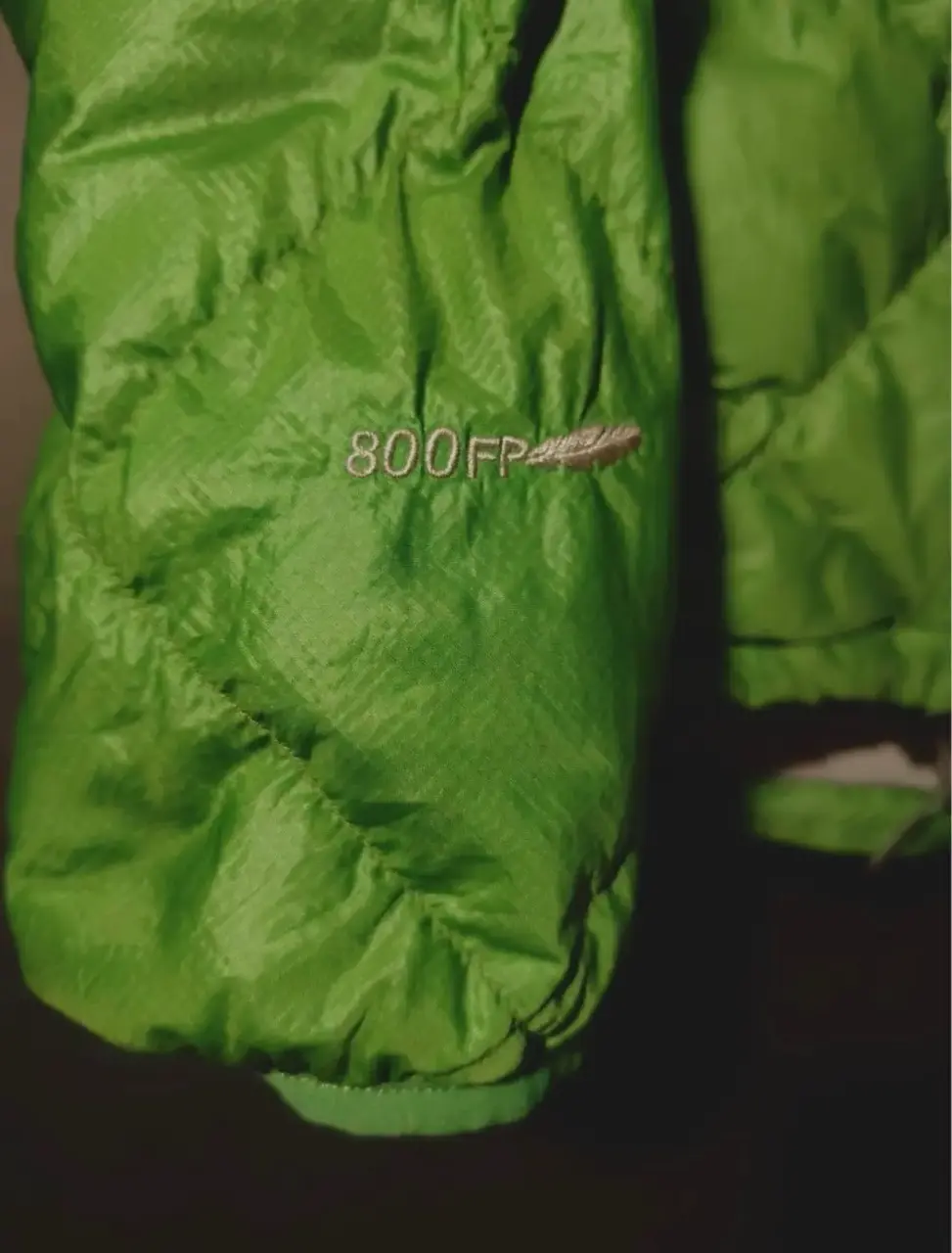 Chaqueta verde acolchada - miniatura 4