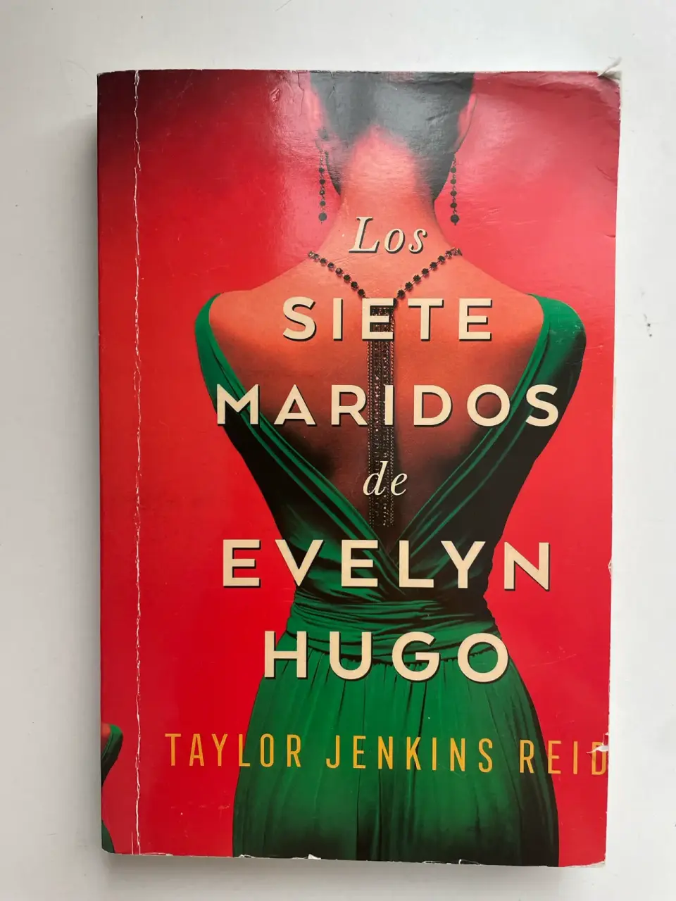 Libro 'Los Siete Maridos de Evelyn Hugo' - miniatura 1