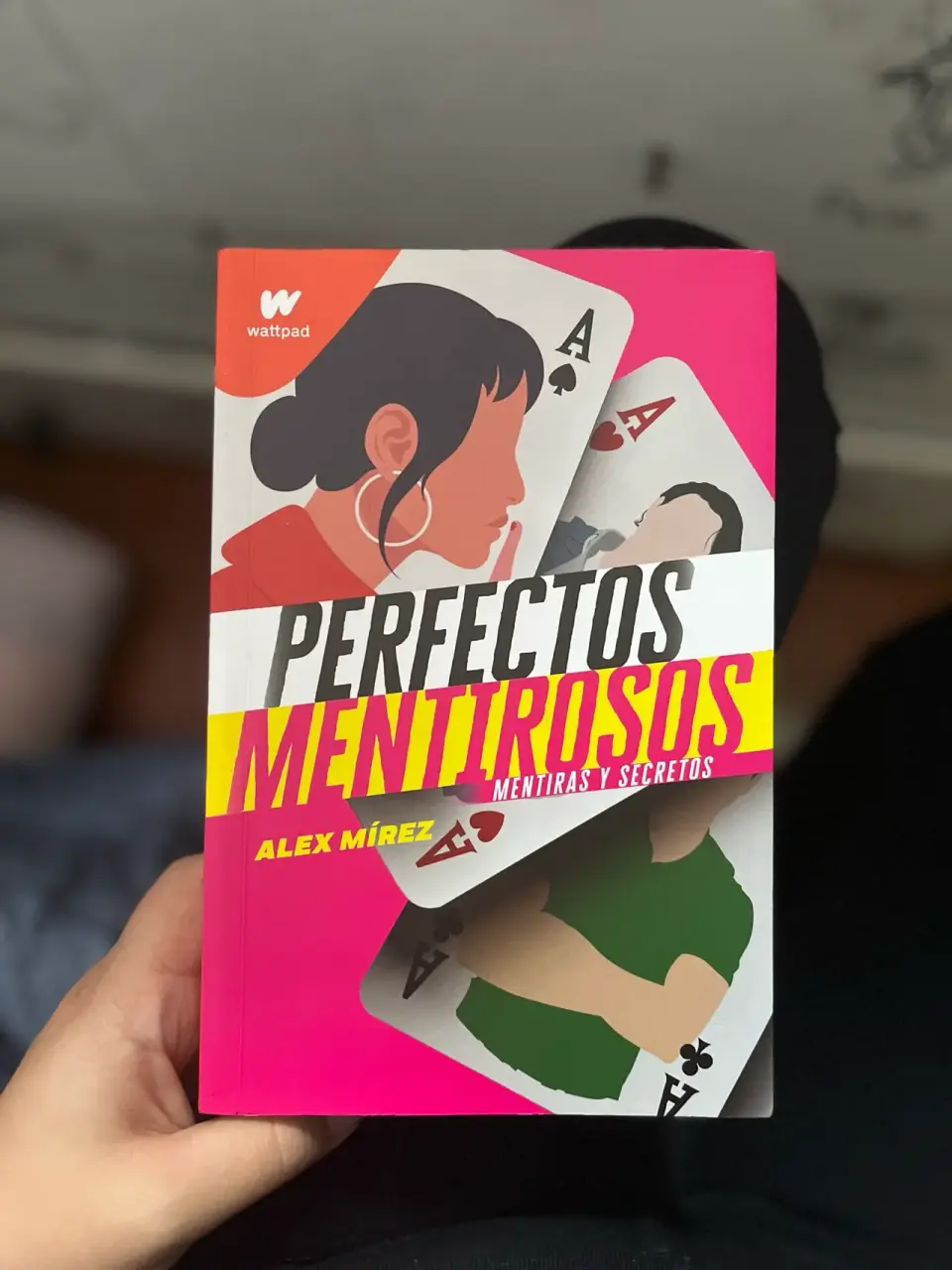 Saga'Perfectos Mentirosos' de Alex Mírez - miniatura 1