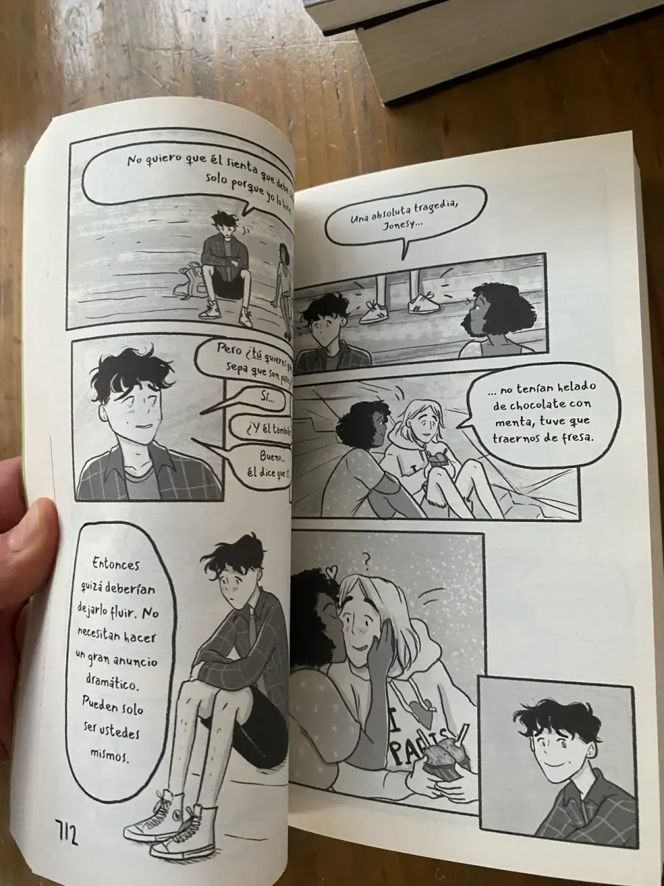 Libro Heartstopper Tomo 3 - miniatura 4