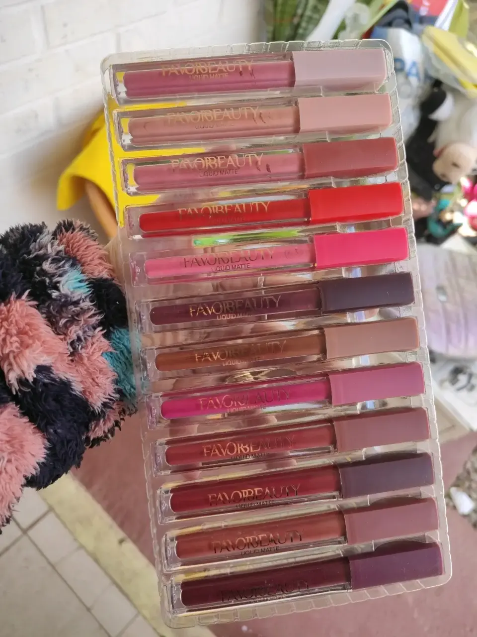 Set de 12 labiales líquidos FavorBeauty - miniatura 5