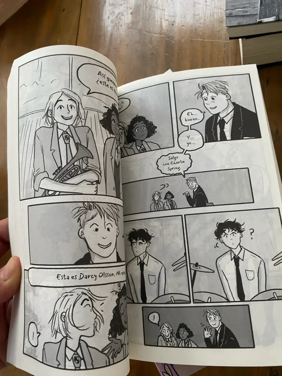 Comics Heartstopper Tomo 2 - miniatura 4
