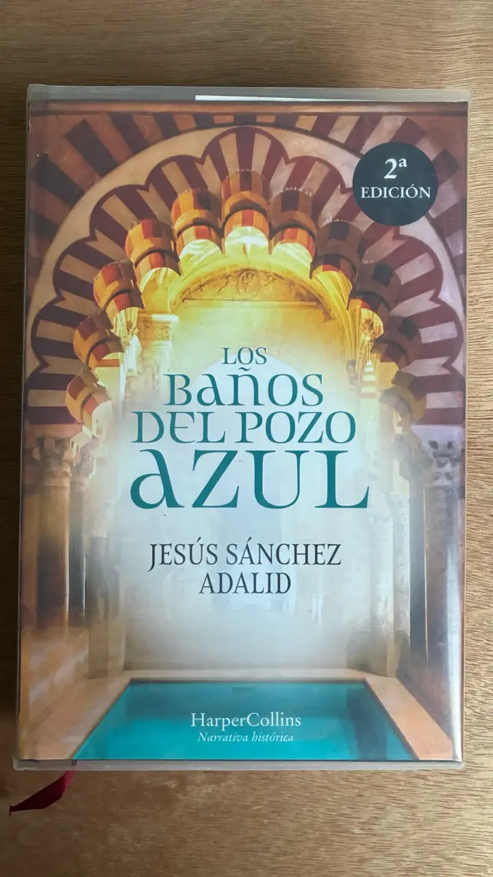 Libro 'Los Baños del Pozo Azul' - miniatura 1