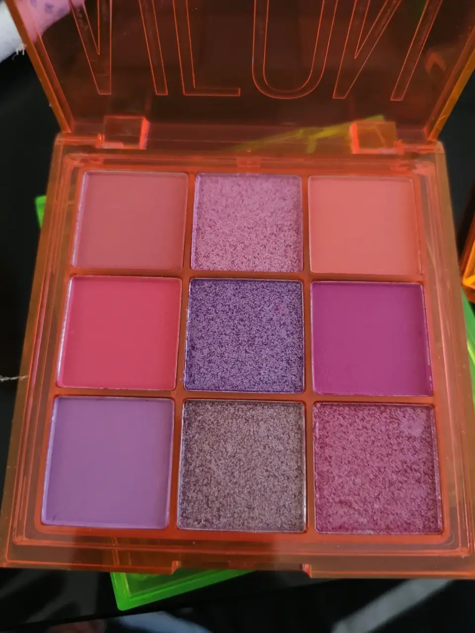 Set de sombras de ojos coloridas neon - miniatura 3