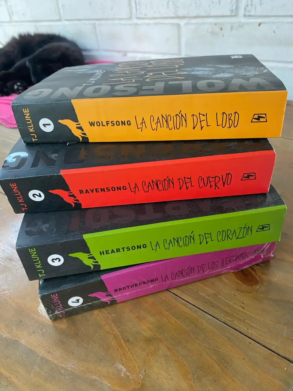 Colección de libros 'La Canción' de TJ Klune - miniatura 2