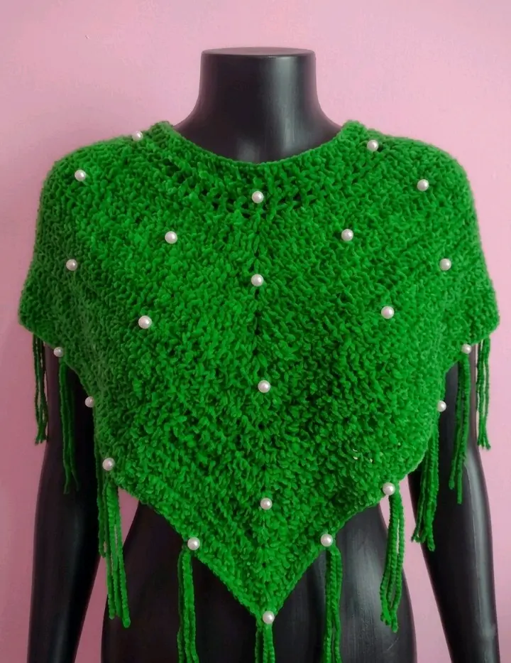 Poncho tejido con perlas - miniatura 2