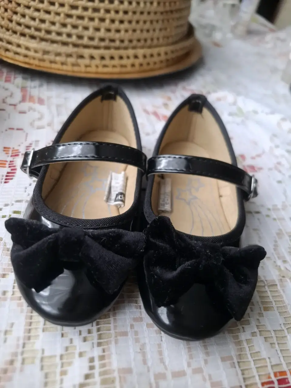 Zapatos de charol para niña - miniatura 5