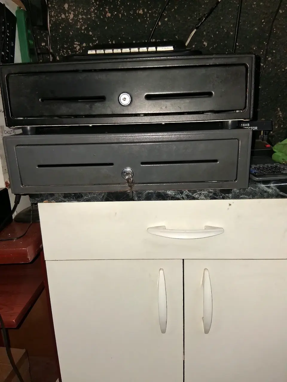 Caja registradora SAM4S ER-180T - miniatura 2