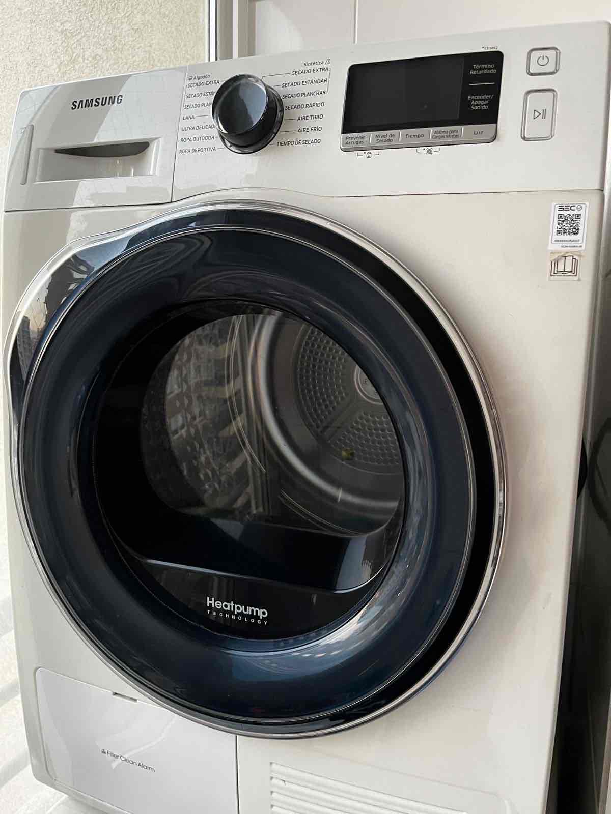 Secadora Samsung Heatpump, Rack living/dormitorio - miniatura 1