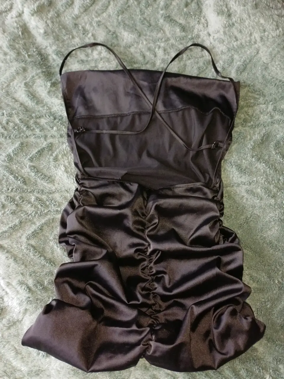 [Shein] Sensual vestido negro de satín - miniatura 2