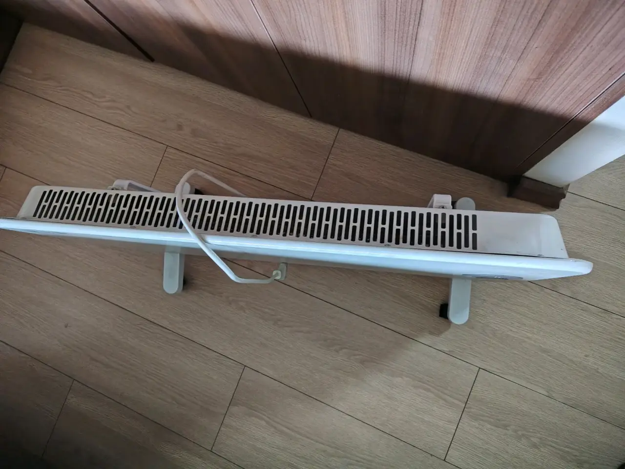 Estufa eléctrica Ursus Trotter blanca - miniatura 2