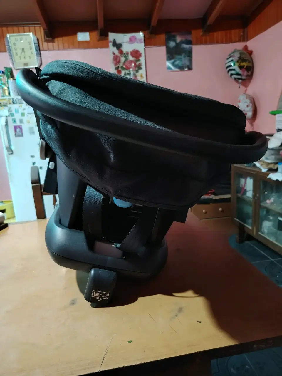 Silla de auto para bebé negra - miniatura 3
