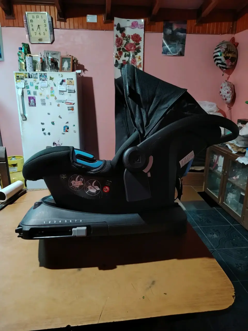 Silla de auto para bebé negra - miniatura 4