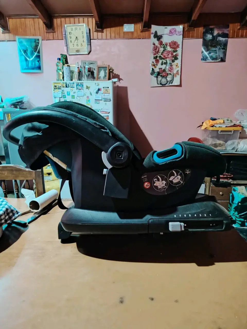 Silla de auto para bebé negra - miniatura 5