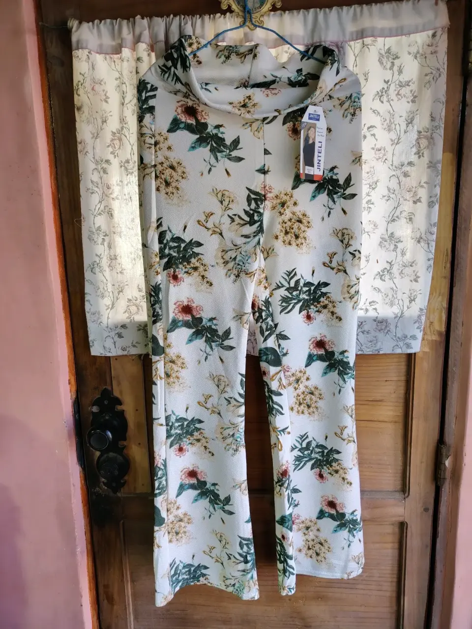 Pantalones con estampado floral - miniatura 2
