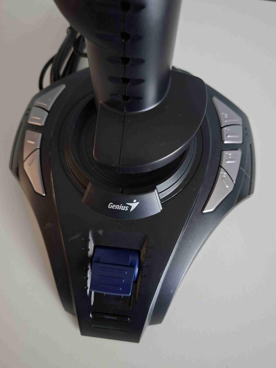 Joystick Genius Gamer - miniatura 2