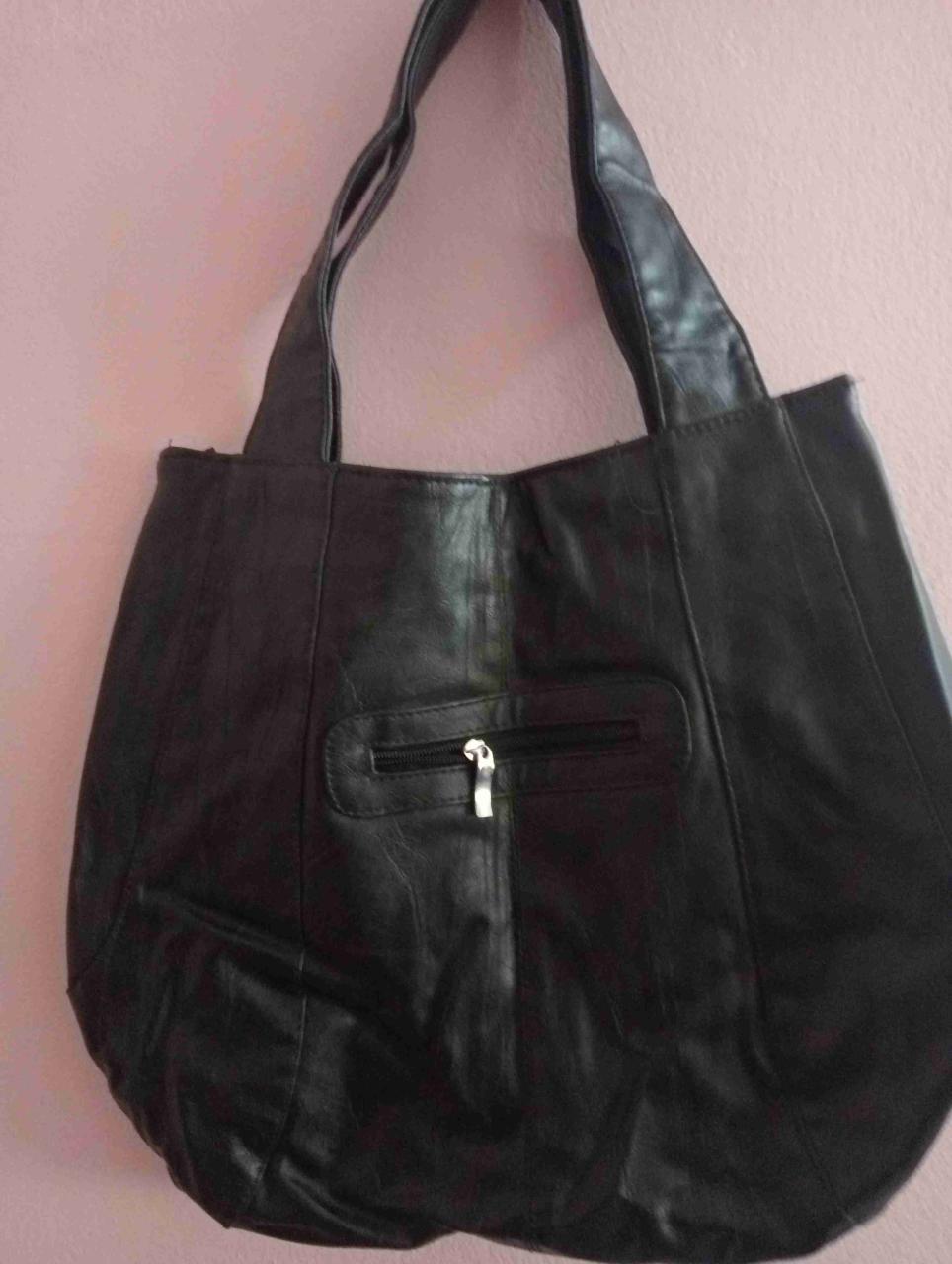 Cartera negra de cuero - miniatura 1