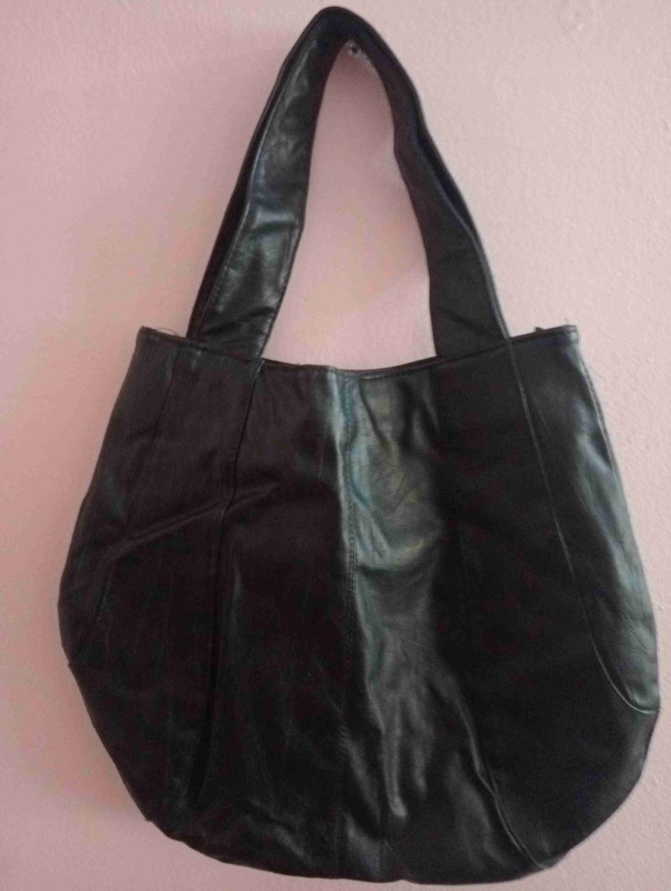 Cartera negra de cuero - miniatura 2