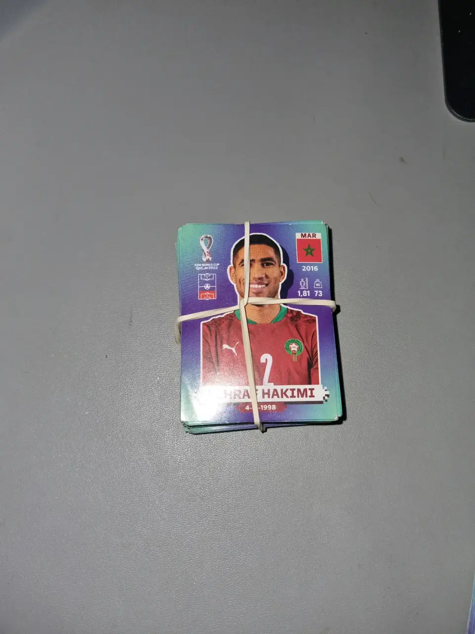 Paquete de láminas de fútbol Mundial 2022 - miniatura 1