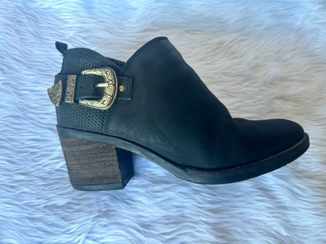 Botines negros con hebilla - miniatura 2