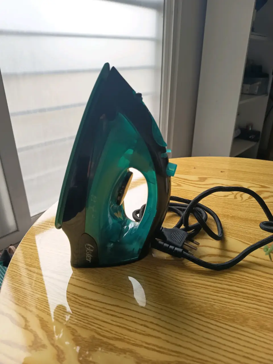 Plancha a vapor Oster verde - miniatura 1