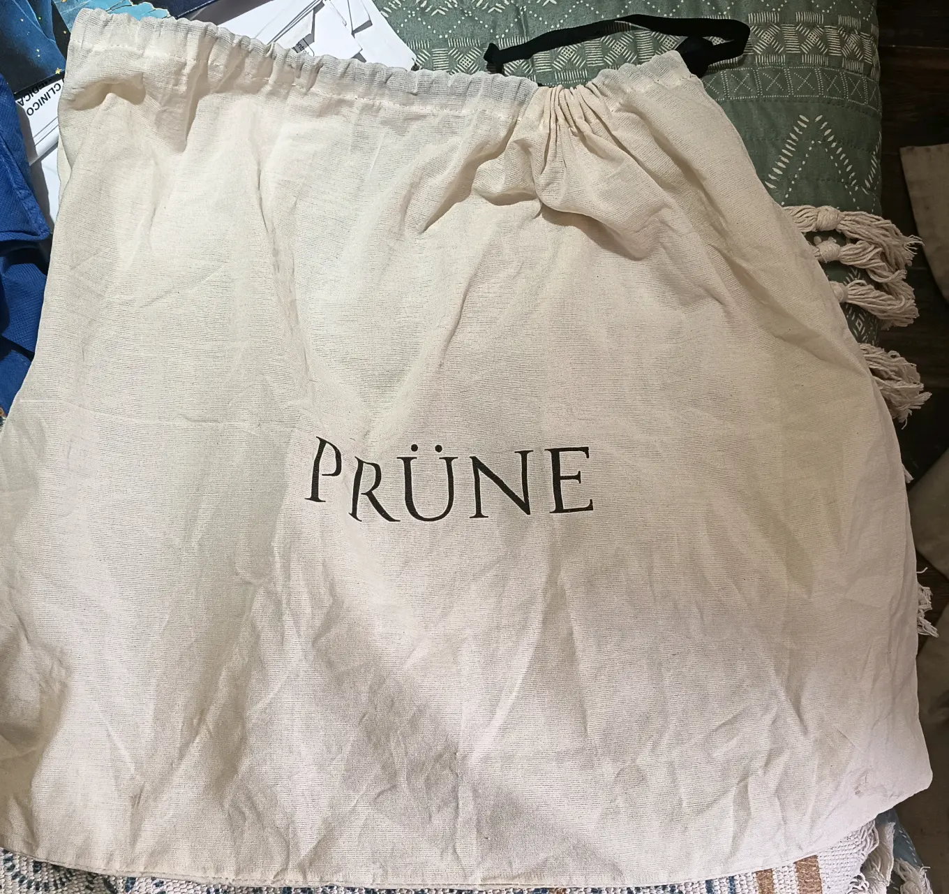 Cartera Prüne nueva, en su empaque original - miniatura 4