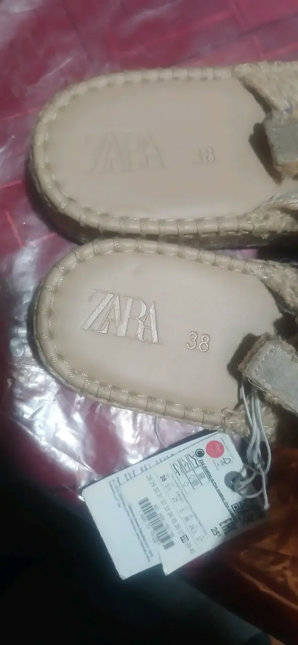 Sandalias tejidas beige - miniatura 2