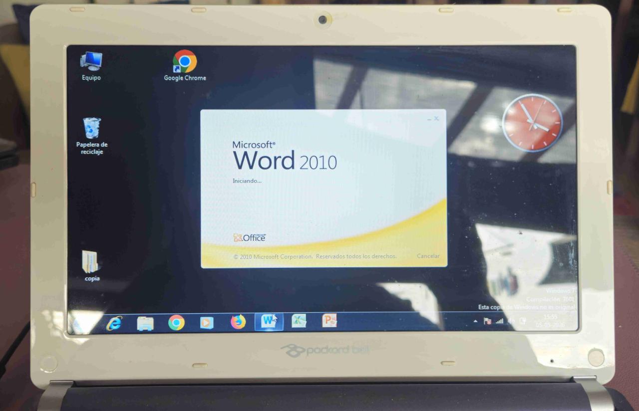 Netbook Acer con Windows 7 - miniatura 6