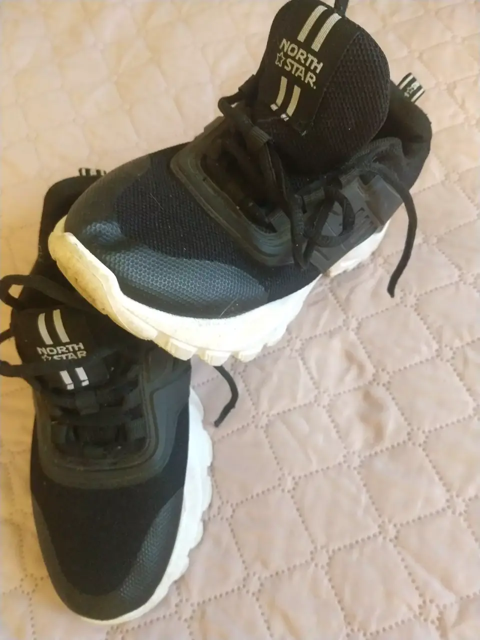 Zapatillas North Star negras - miniatura 1