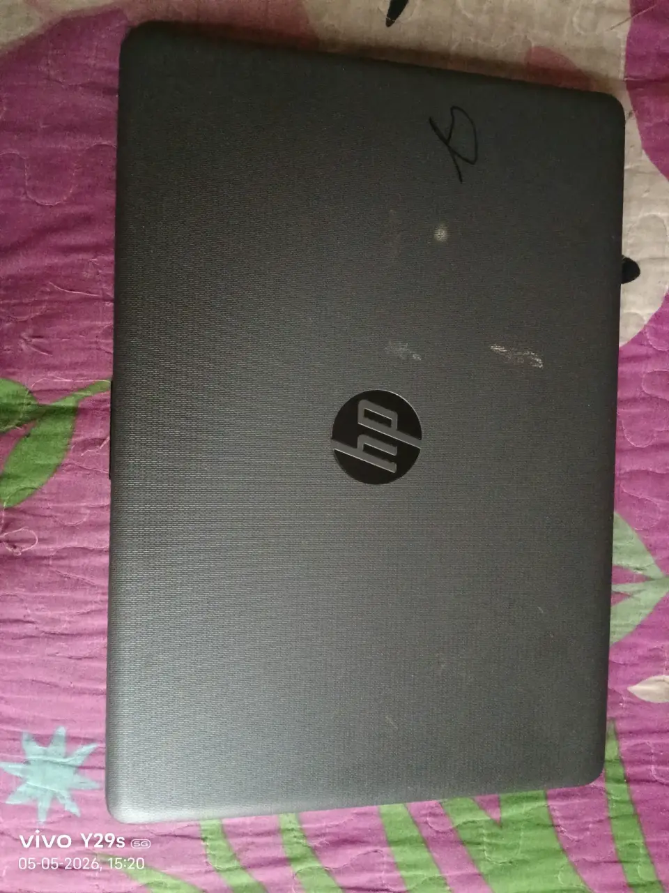 Laptop HP - miniatura 1