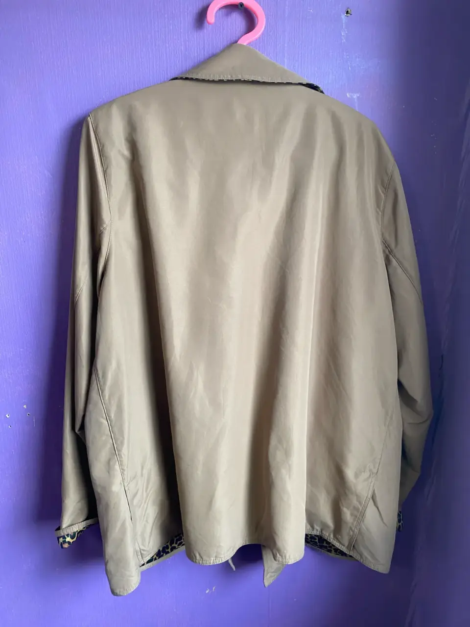 Chaqueta beige con forro estampado - miniatura 3