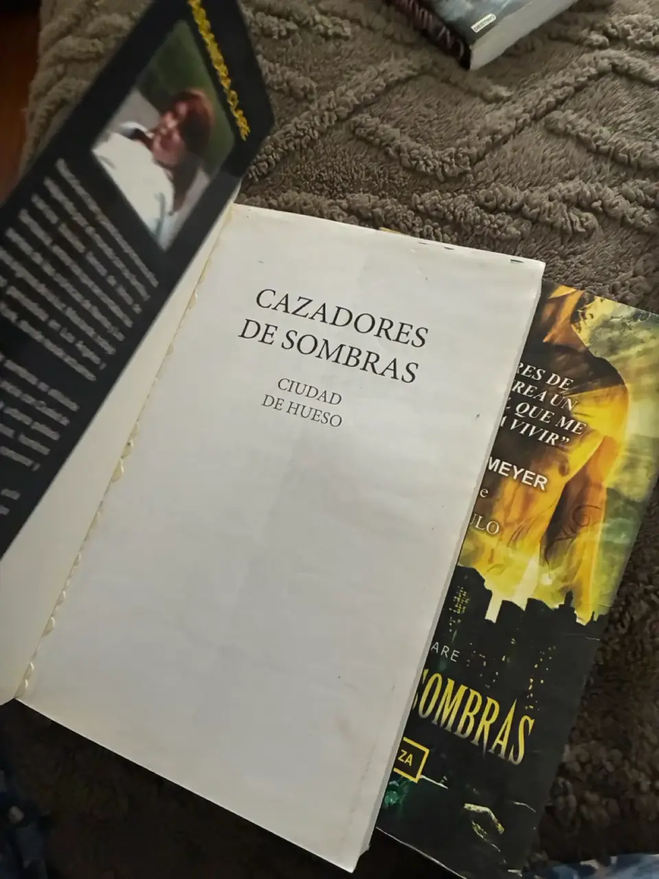 Libros Cazadores de Sombras 1 y 2 - miniatura 4