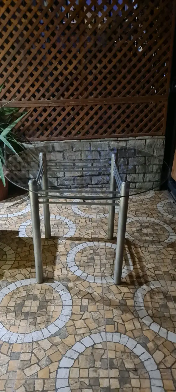 Mesa de vidrio redonda - miniatura 2
