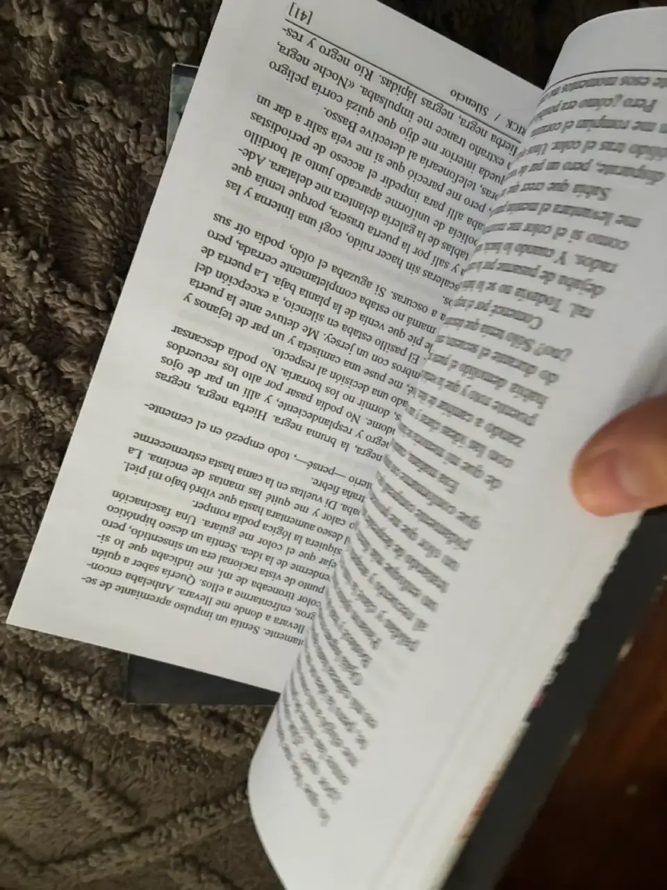 Libros 'Silencio' y 'Rush' de Becca Fitzpatrick - miniatura 3